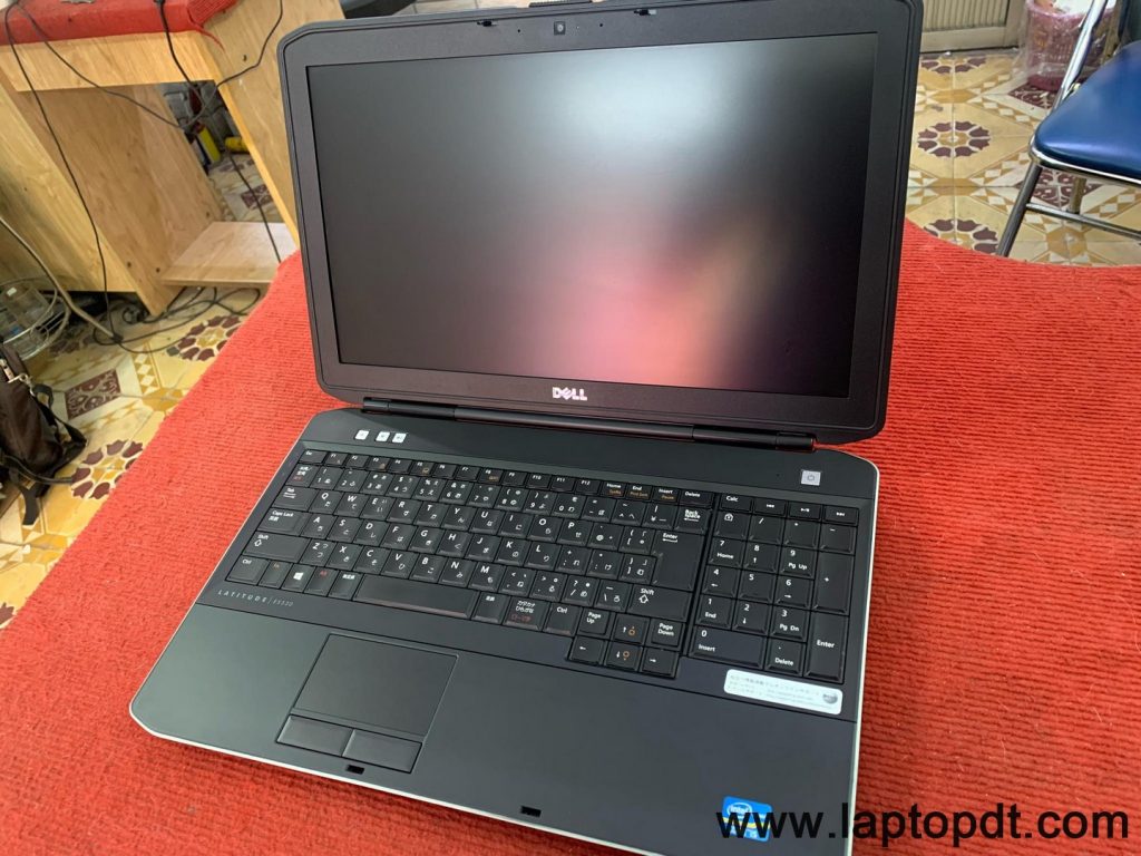 laptop cũ laptop e5530